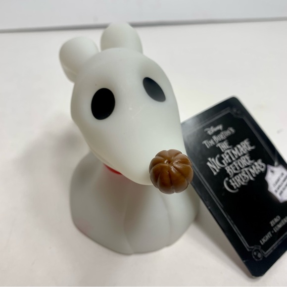 NWT. Zero light up figurine. Plastic Zero dog figurine from Disney’s NBC - Picture 8 of 15